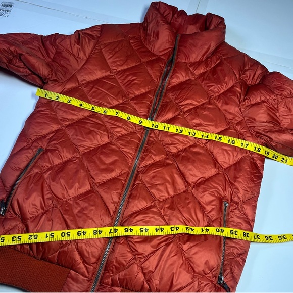 Patagonia Worn Wear Women’s Small Prow Bomber Jacket Quilted Down Roots Red 2017 - Picture 8 of 16